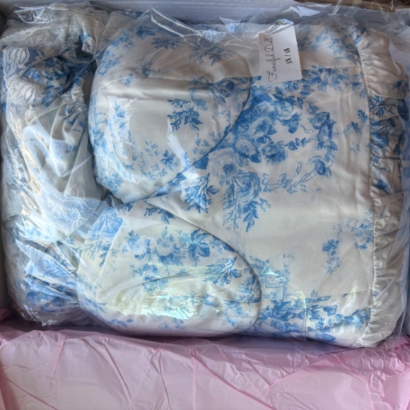 Fanciful Doll Floral Blue Maxi Dress - Picture 5 of 13